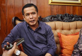 Bupati Nganjuk Kalahkan KPK di Praperadilan