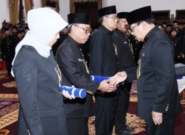Setoran Triwulan Dinas ke Komisi B DPRD Jatim, Saksi: Mestinya Gubernur Tahu!