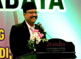 Duh, Gus Ipul Diteriaki Hidup Khofifah di Muscab Peradi