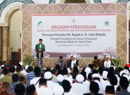 Jokowi Siapkan Beasiswa untuk Santri Berprestasi