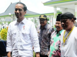 Usai Tapal Kuda, Jokowi Turun ke Wilayah Mataraman