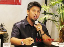 Jingle Lagu Khofifah-Emil, Cara MMD Tarik Pemilih Millenial