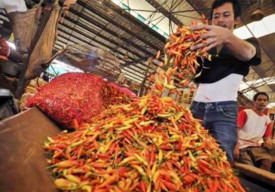 Harga Kebutuhan Pokok di Surabaya- Malang Masih Tinggi