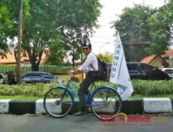 Wow Demi Khofifah, Rela Tiga Hari Ngonthel dari Malang