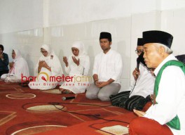 Doktor di Usia 22, Emil Success Story di Dunia Pendidikan