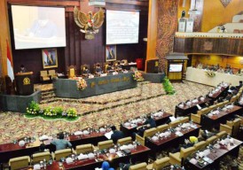 LKPJ 2017: Angka Kemiskinan di Jatim Turun 0,57 Persen!