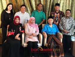 Sakit, Dijenguk Khofifah, Gus Sholah Masih Bicara Keumatan