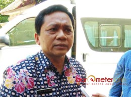 PAW 3 Anggota Dewan Tunggu Tanda Tangan Pakde Karwo