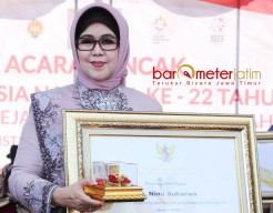 Hari Lansia, Budenya Jatim Raih Penghargaan dari Kemensos