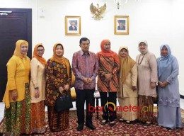 Temui Jusuf Kalla, Khofifah Bahas Kemiskinan di Jatim