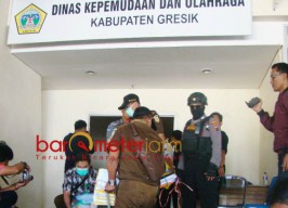 Usai Seret Kadinkes, Kejari Gresik Geledah Kantor Dispora