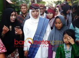 Hari Santri, Khofifah Napak Tilas di Kampung Lawas Maspati