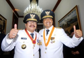 4 Serangan Gus Ipul untuk Pakde Karwo Usai Pilgub Jatim