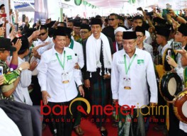 Di Arena Munas, Ketum PBNU Doakan Jokowi Presiden Lagi