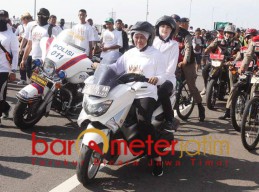 Sunmori Dibonceng Khofifah, Arumi: Wah, Mas Emil Kalah