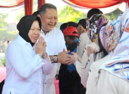 Sering Marah Risma Minta Maaf di Momen Halal bi Halal