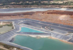 Khofifah Puji Azwar Anas soal Tambang Emas di Banyuwangi