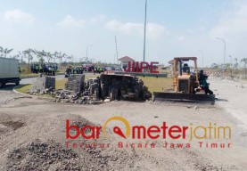 Klaim Urusan Lahan Clear JIIPE Tantang Pendemo Adu Data