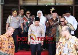 Berdagang di Sekitar Masjid, JK: Jangan Dilarang, Biar Aja