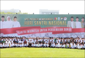 Khofifah: Hari Santri adalah Komitmen Fatwa Resolusi Jihad