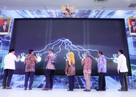 Makin Cettar Pemprov Jatim Luncurkan Aplikasi SP2D Online