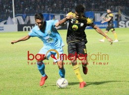 Ditahan Barito 0-0, Persela Tersendat di Zona Degradasi