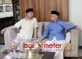 Gus Hans, Gus Sholah dan Kisah Undangan Lewat BBM