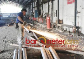 Recovery Ekonomi, Ekonom Unair: Sahkan RUU Cipta Kerja