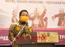 Eri Bagian dari Risma, Prestasi Atasi Covid-19 Tak Terlalu Baik