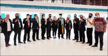 Top Pengukuhan Maba-Gubes Unesa Dibanjiri Tokoh Nasional