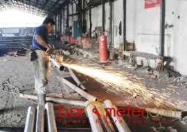 1,1 Juta UMKM di Jatim Dikucuri Banpres, Khofifah Minta 2 Juta