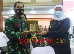 Demi Pantun untuk Pangdam V Brawijaya, Khofifah Tak Tidur