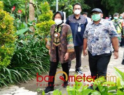Pengamat: Risma Kaget Lihat IT Kemensos Masih Amburadul