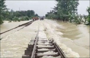 Imbas Banjir, Semua Perjalanan KA Surabaya-Jakarta Dibatalkan