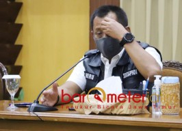 Indo Publika: Khofifah Kena Jebakan, Sekda Layak Dicopot!