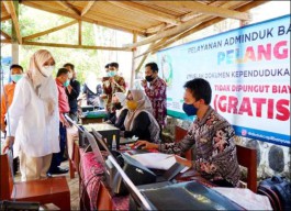 Camping Embun, Cara Bupati Ipuk Layani Warga Perkebunan
