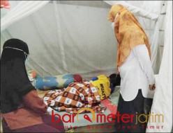 Pimpinan DPRD Surabaya Sambangi Atlet Penderita Tumor