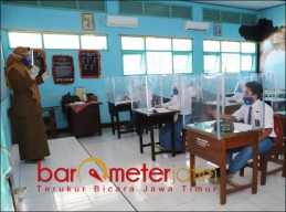 Juli Sekolah Dibuka, Baru 35,6 Guru di Jatim Divaksin 2 Kali Lho..