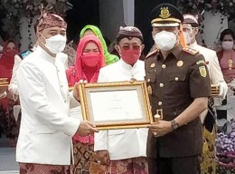 Gara-gara Rp 55 Miliar, Kejari Tanjung Perak Raih Penghargaan