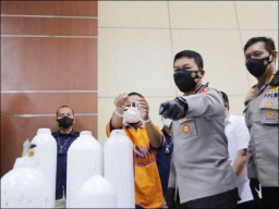 Terbongkar Di Surabaya, APAR Dipalsu Jadi Tabung Oksigen