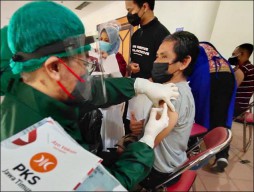 PKS Jatim Gelar Vaksinasi 1.000 Dosis, Proses Cukup 15 Menit