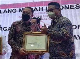 Gencar Bantu PMI Saat Pandemi, PT SIER Diganjar Penghargaan