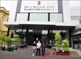 Dihantam Spanduk Rasis, Ketum Bara JP Mengadu ke Polrestabes