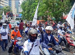 Buruh Kecewa UMP, Khofifah Dicap Ingkari Komitmen Politik