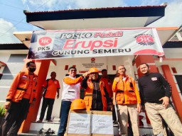 Imbas Semeru Masih Ada, Ketua PKS Jatim 2 Hari di Lumajang