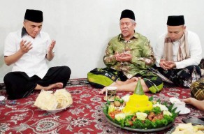 Disowani Sekjen PPP, Kiai Marzuki Doakan Seluruh Caleg Partai Ka’bah Lolos di 2024