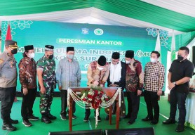 Resmikan Kantor MUI Surabaya, Eri: Kerja Keras Umara Tak Akan Berhasil Tanpa Dukungan Ulama
