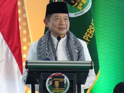 Harlah PPP, Kok Ketum Suharso Monoarfa Tak Pakai Baju Kebesaran Partai Kabah?