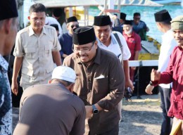 Minim Layanan Kesehatan, Warga Gili Ketapang Probolinggo Curhat ke Anwar Sadad