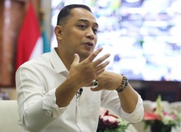 Transportasi Massal Masuk Daftar Keinginan Eri Cahyadi: Insyaallah Akan Saya Lakukan di 2023